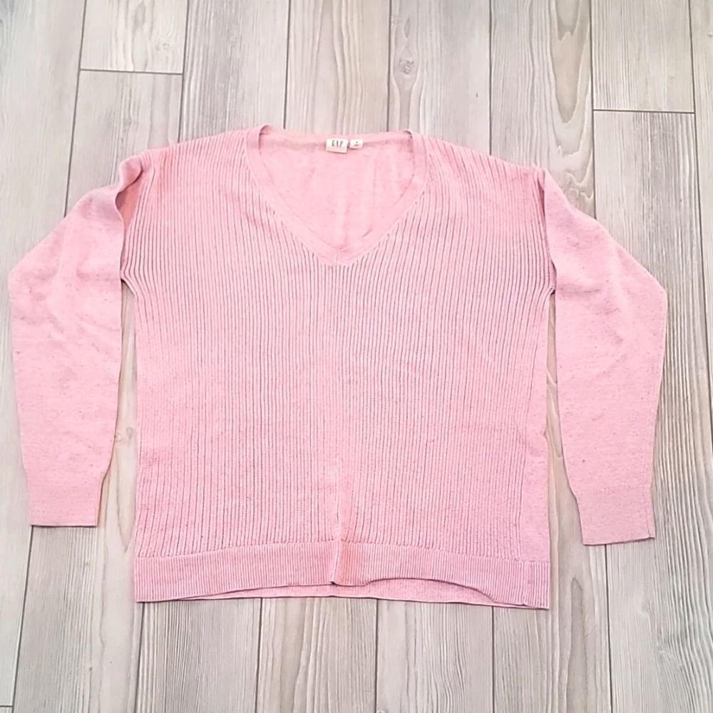 V Neck sweater - Picture 2 of 5
